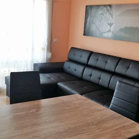 Bravaholidays-240-sta Cruz-7-21 Apartment Blanes